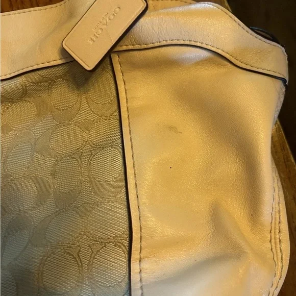 Coach Beige w/ Pink Leather Signature Shoulder Bag - Picture 5 of 16